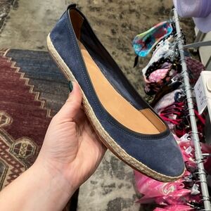 Sz 40 NIB $258 ndc flats